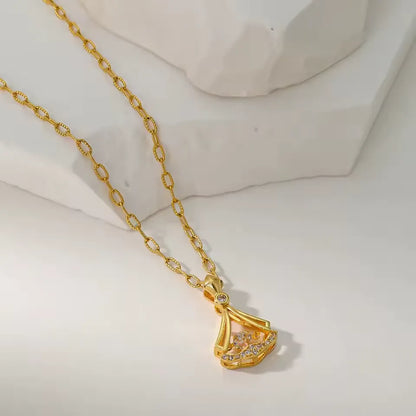 Elegant Gold Plated Fan Necklace with Sparkling Crystals – Fashion Pendant Jewelry